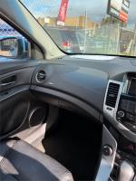 2013 HOLDEN CRUZE 4D SEDAN SRi V JH MY13
